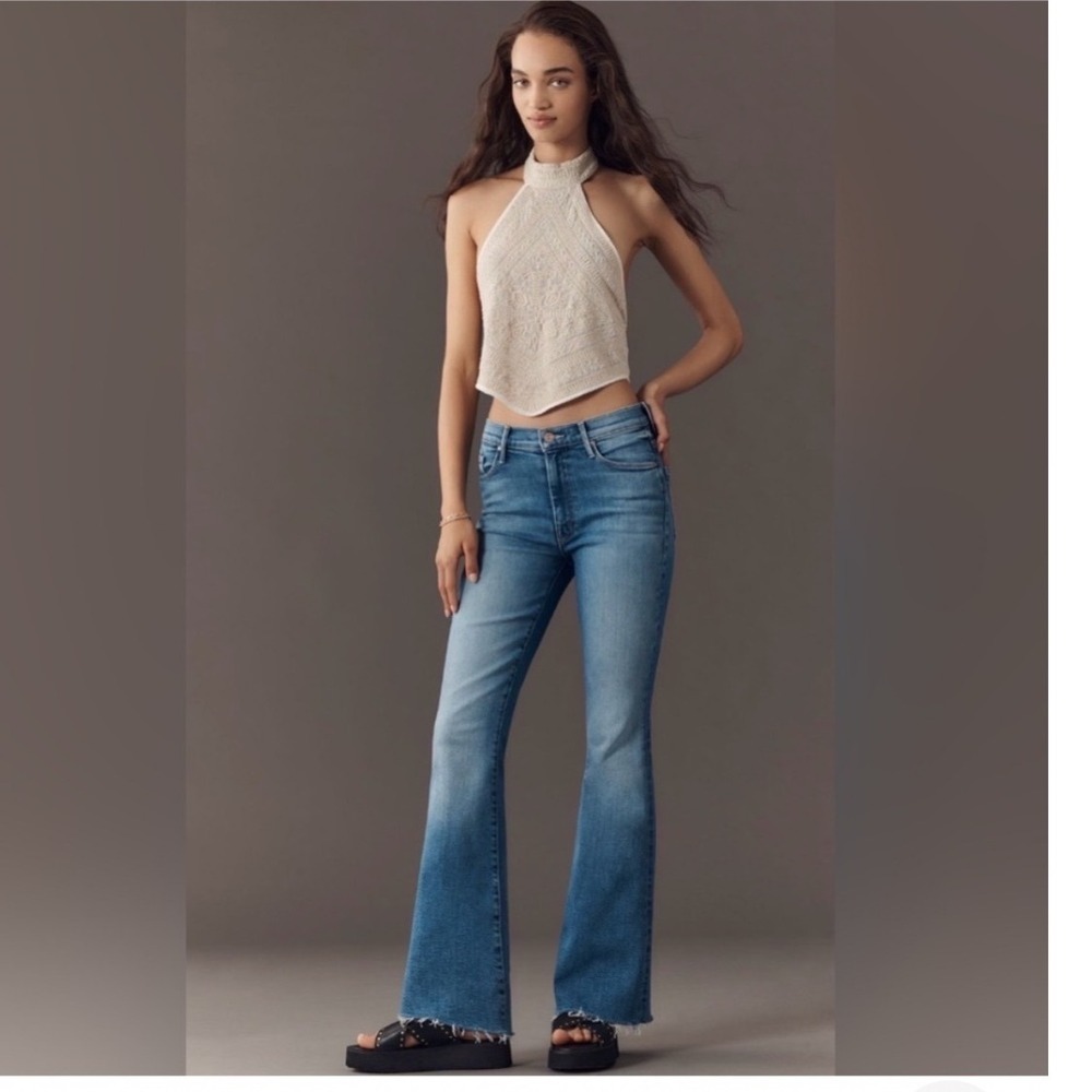 MOTHER The Weekender Fray Jeans Fan Favorite Blue Flare 1535-1008 Size 28